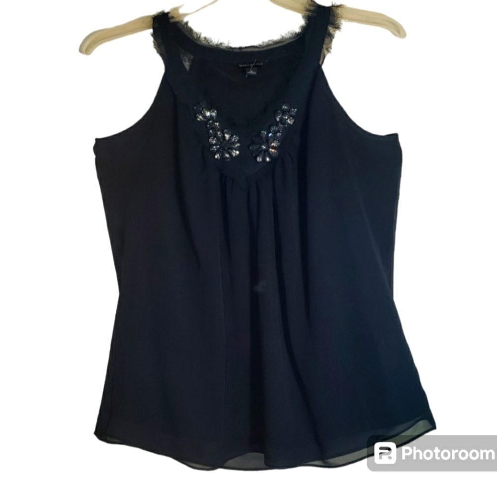 Banana Republic women's XL black baddazed neckline sleeveless pullover top. 4000